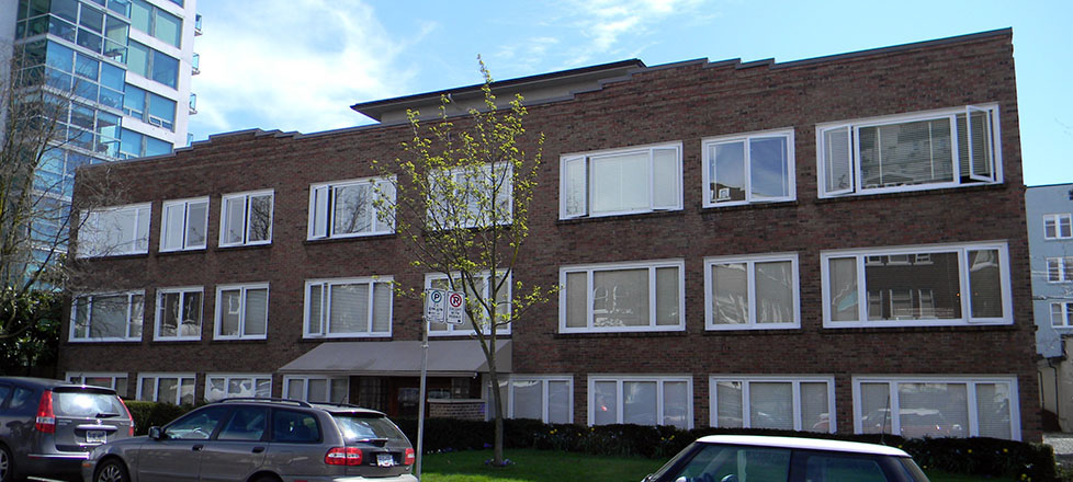 Miriam Manor