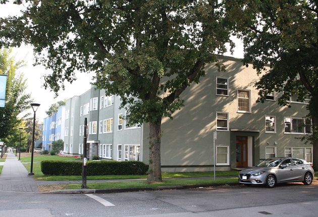 Warren3